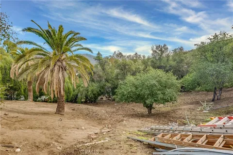 8455 McGroarty Street, Sunland, CA MLS: BB24125825