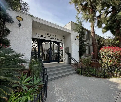 18620 Hatteras Street Unit 183, Tarzana, CA MLS: SR25058420