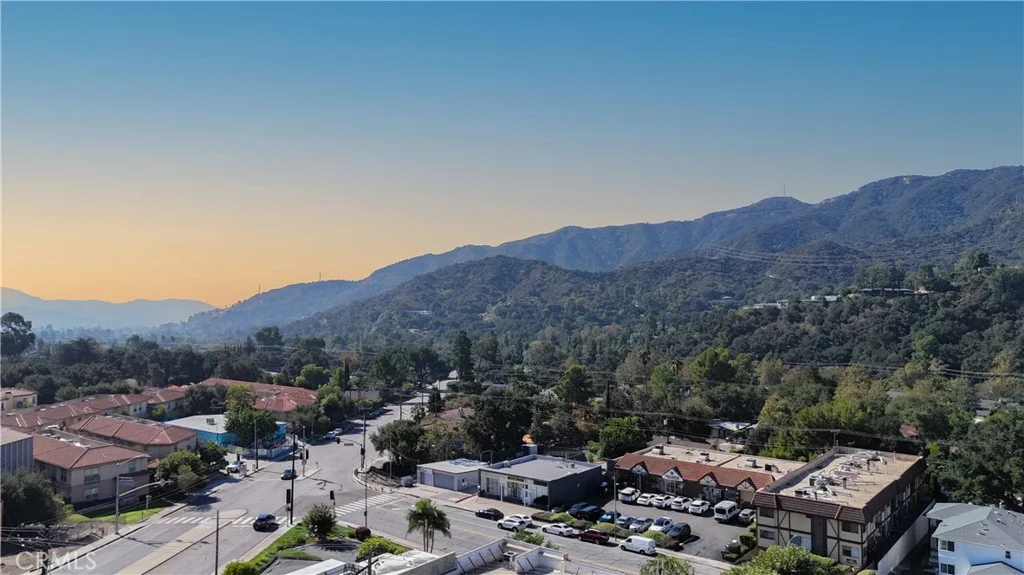 3206 Montrose Avenue Unit 4, La Crescenta, CA 91214