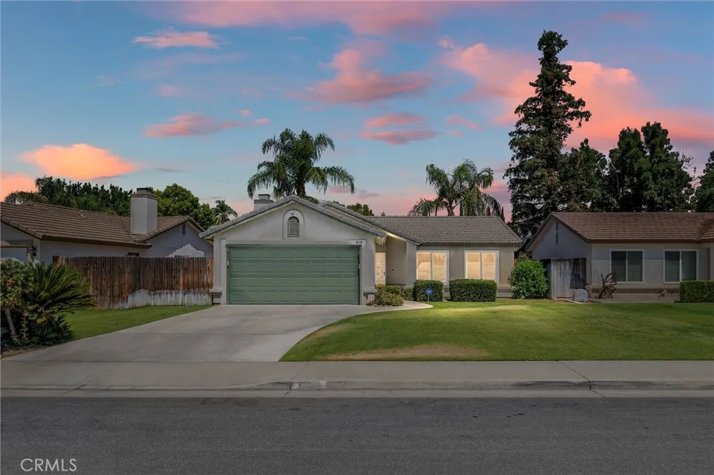 9110 Green Bank Street, Bakersfield, CA 93312