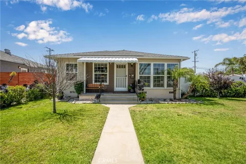 5530 E Mezzanine Way, Long Beach, CA MLS: PW25094472