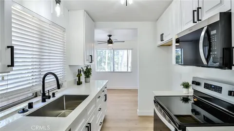 23331 Caminito Basilio Unit 348, Laguna Hills, CA 92653 - MLS#: PW25054130