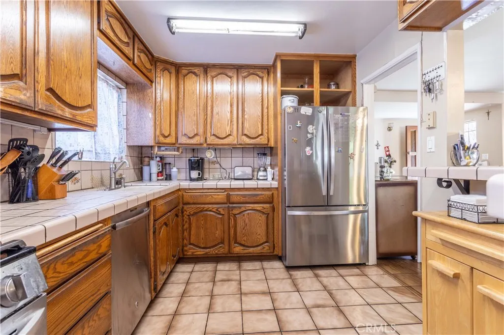 Additional image 11 of 10118 Telfair Ave, Pacoima, CA 91331