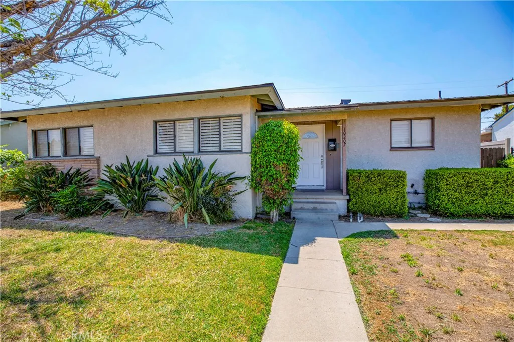 Additional image 27 of 10207 Collett Ave, North Hills, CA 91343