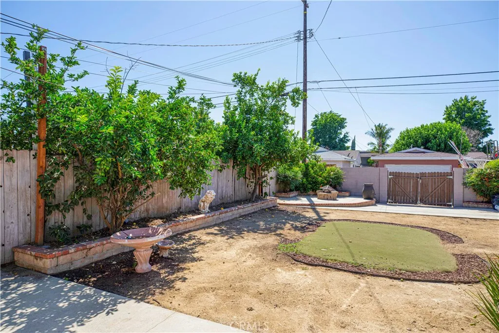 Additional image 20 of 10207 Collett Ave, North Hills, CA 91343
