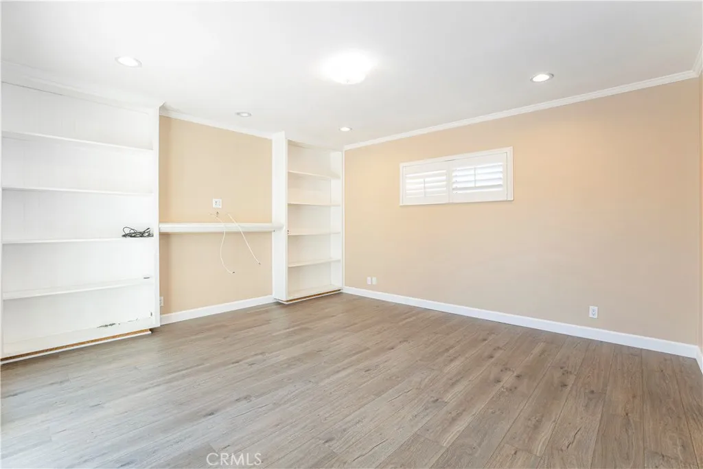 Additional image 8 of 10207 Collett Ave, North Hills, CA 91343