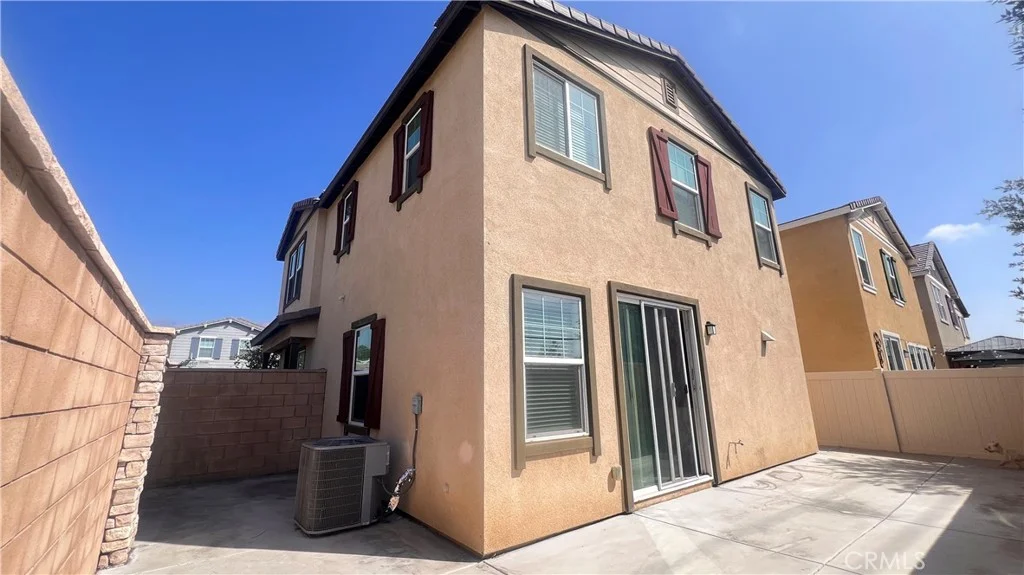 2070 E Bulletin Privado, Ontario, CA 91764