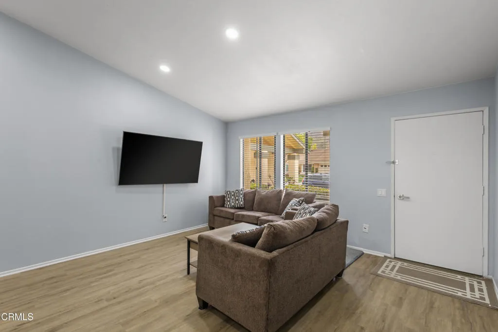 Additional image 34 of 39107 Village 39 Vlg, Camarillo, CA 93012