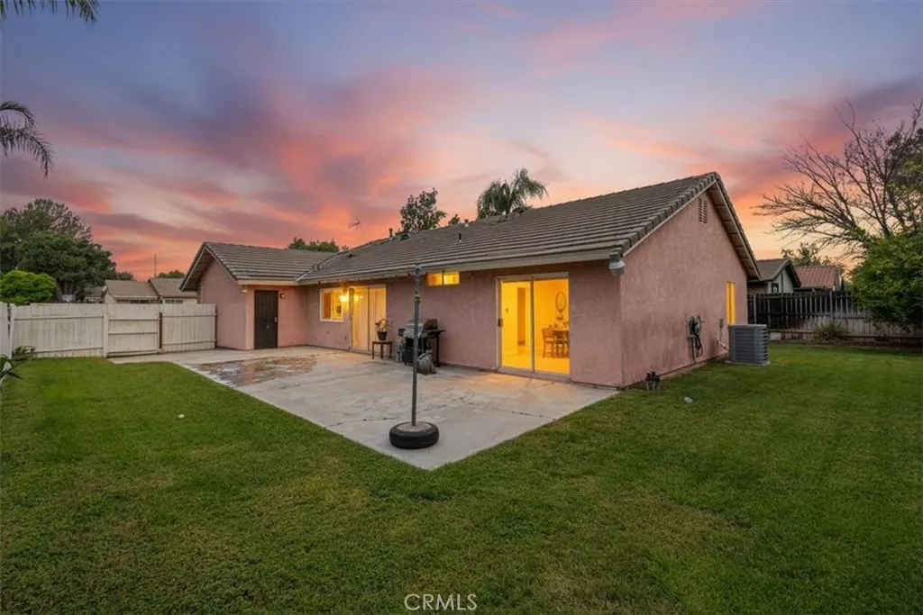 Additional image 46 of 697 S Smoketree Ave, Bloomington, CA 92316