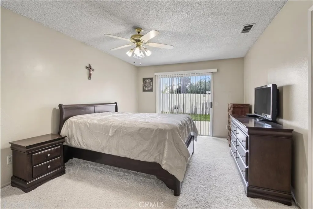 Additional image 33 of 697 S Smoketree Ave, Bloomington, CA 92316