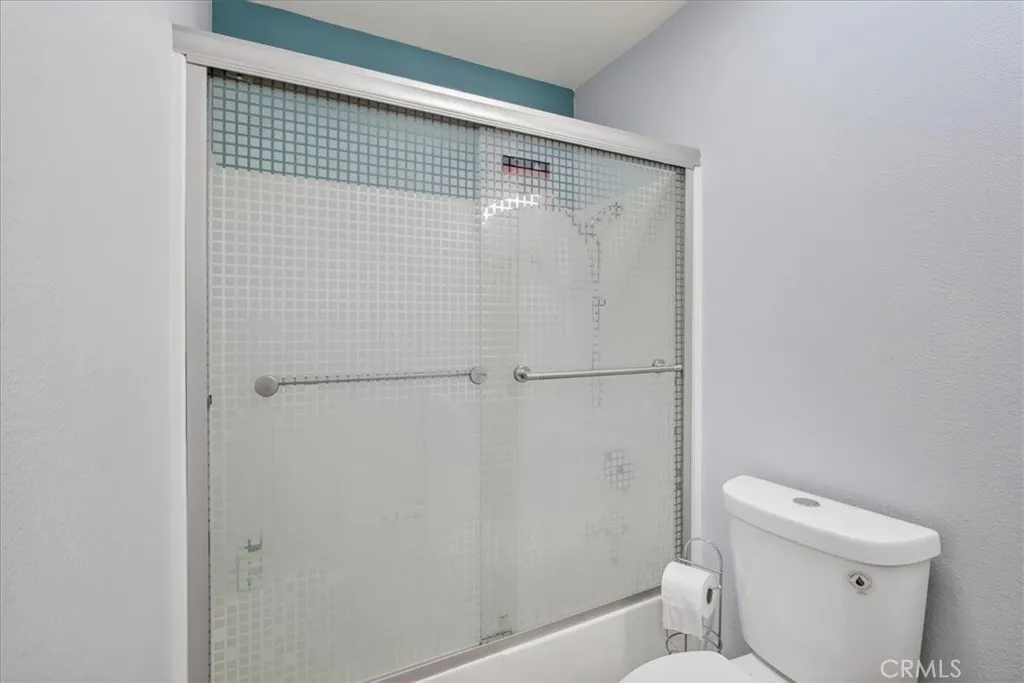 Additional image 73 of 697 S Smoketree Ave, Bloomington, CA 92316