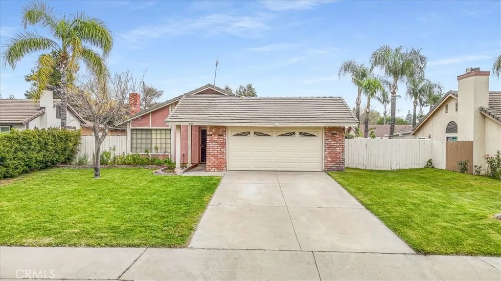 Additional image 48 of 697 S Smoketree Ave, Bloomington, CA 92316