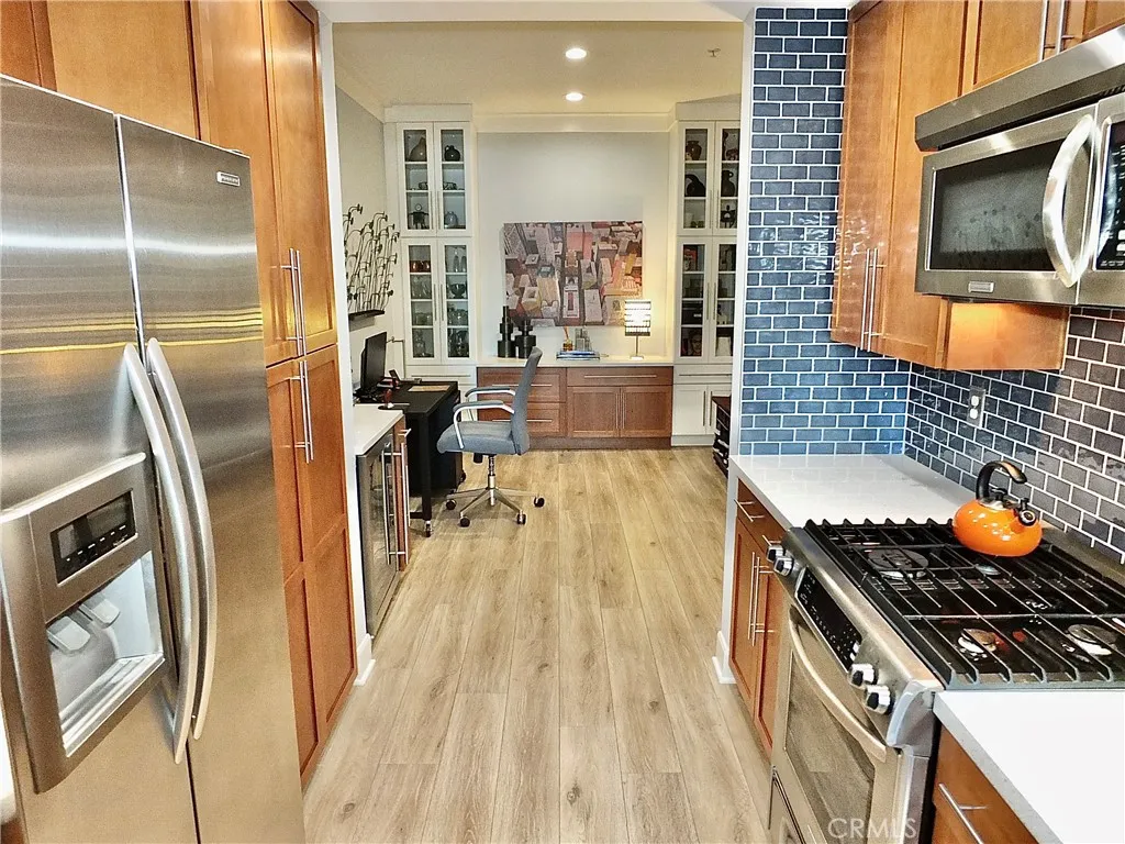 Additional image 10 of 300 E 4th St Unit 215, Long Beach, CA 90802