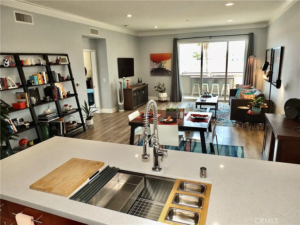 Additional image 9 of 300 E 4th St Unit 215, Long Beach, CA 90802