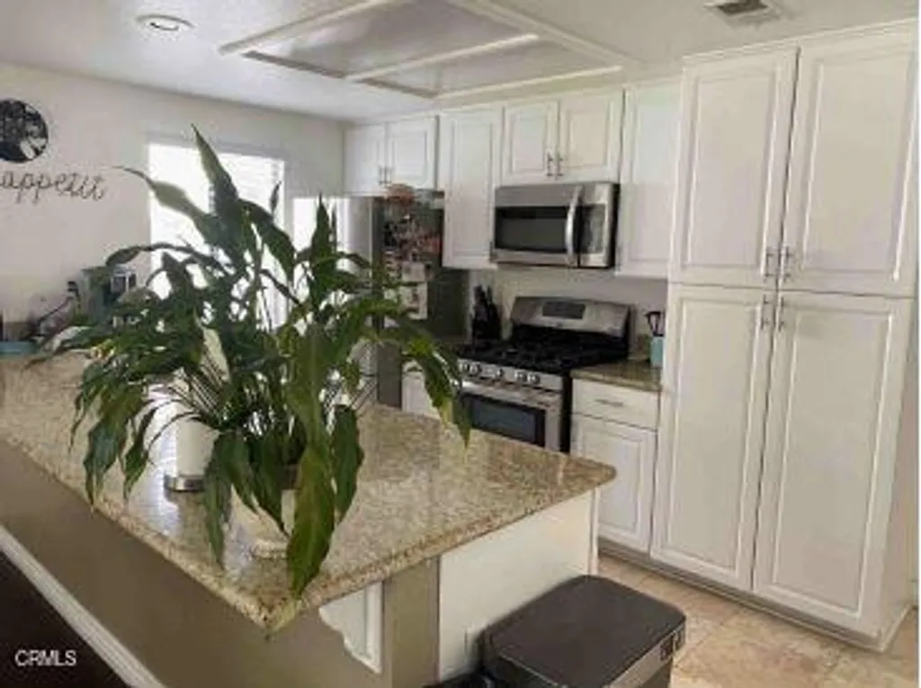 Additional image 6 of 3811 Triton Drive, Palmdale, CA 93550