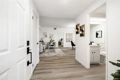 255 S Avenida Caballeros Unit 106, Palm Springs, CA MLS: IG25083987