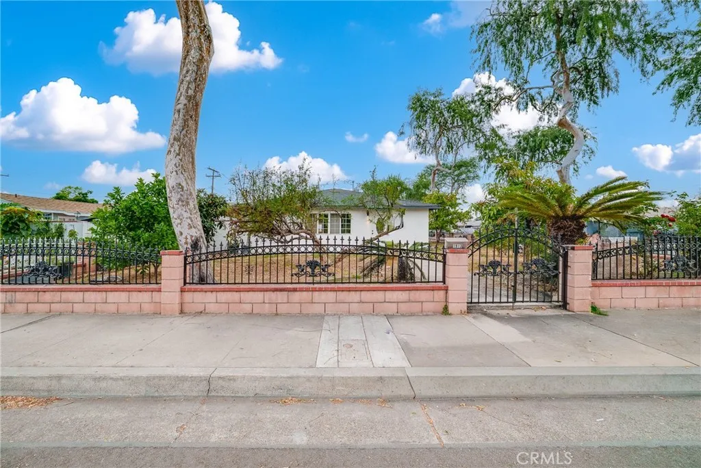 Additional image 22 of 1913 W Valencia Dr, Fullerton, CA 92833