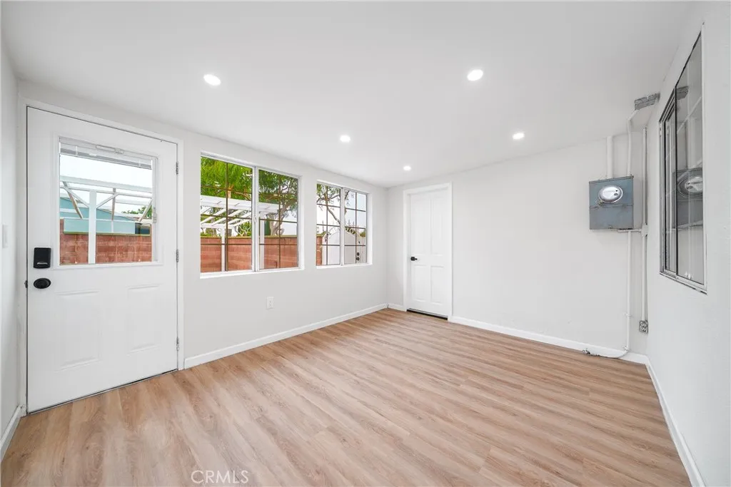 Additional image 18 of 1913 W Valencia Dr, Fullerton, CA 92833