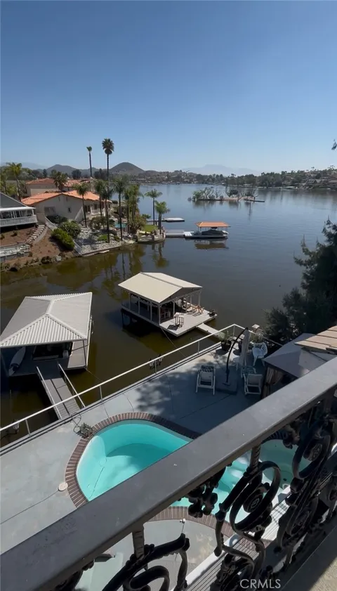 30594 Longhorn Drive, Canyon Lake, CA 92587 - MLS#: SW25082703