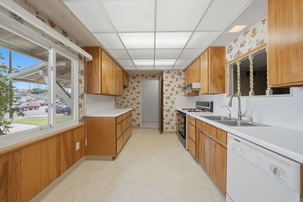 Additional image 47 of 45 El Capitan Drive, Chula Vista, CA 91911