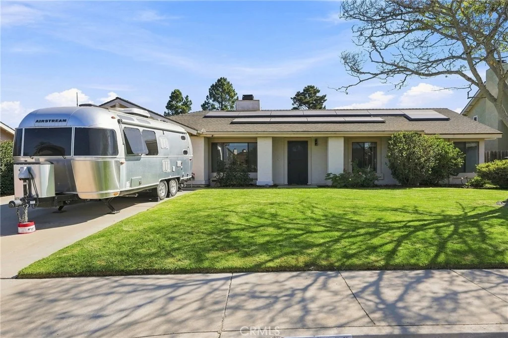 4390 Valley Drive, Santa Maria, CA 93455