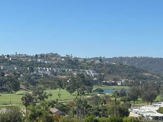 7448 Alicante Rd, Carlsbad, CA 92009