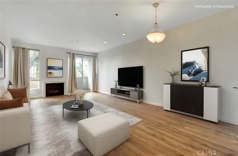 19350 Sherman Way Unit 104, Reseda, CA MLS: SR25064241