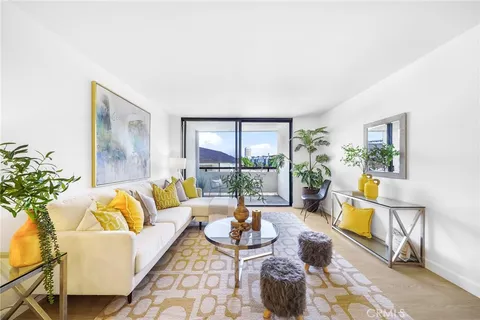 222 S Central Avenue Unit 203, Los Angeles, CA 90012 - MLS#: PW25082304