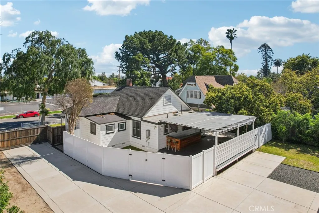 Additional image 86 of 230 S B St Unit 1, Tustin, CA 92780