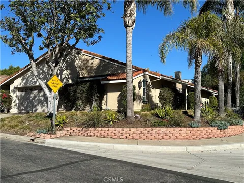 5219 Moya, Laguna Woods, CA MLS: OC25074858