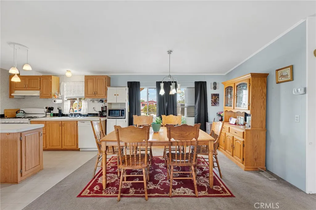 Additional image 11 of 12837 Hacienda Rd, Phelan, CA 92371