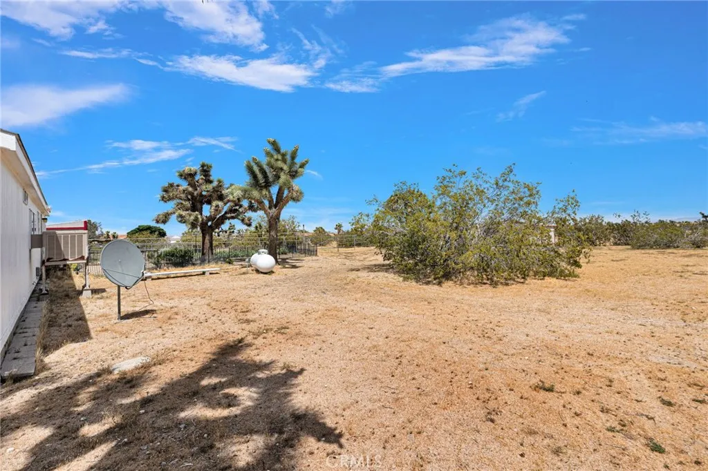 Additional image 39 of 12837 Hacienda Rd, Phelan, CA 92371