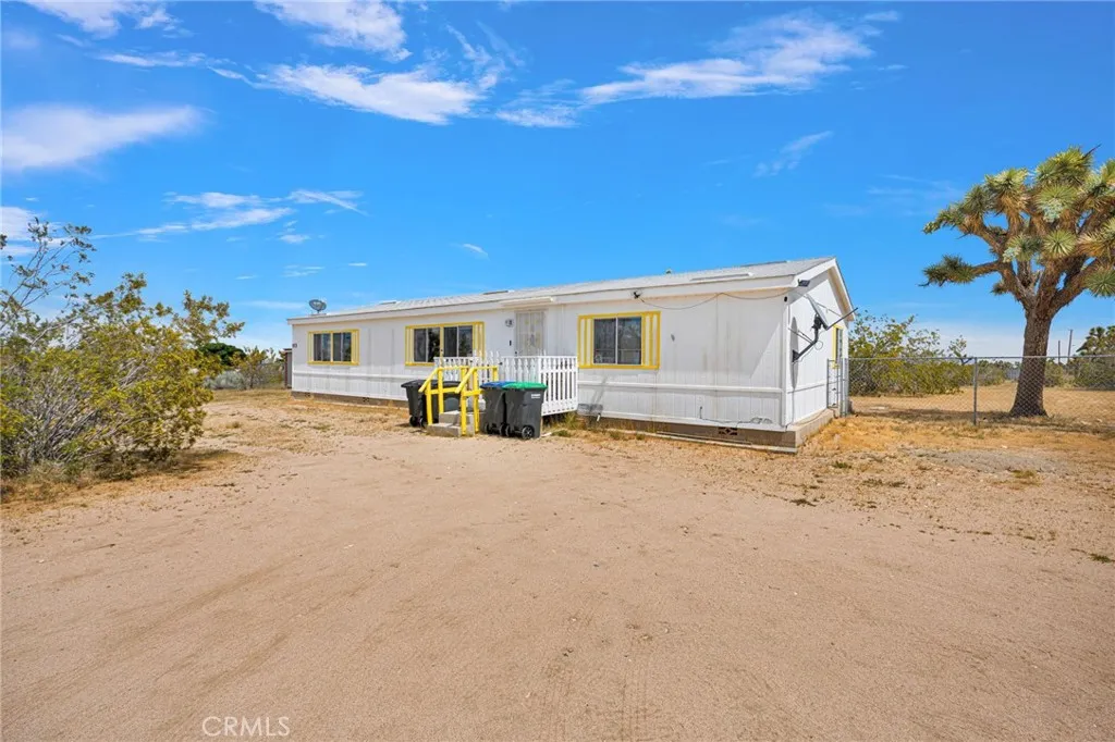 Additional image 4 of 12837 Hacienda Rd, Phelan, CA 92371