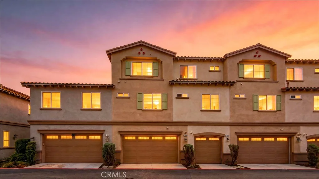 326 N Calvados Avenue, Azusa, CA 91702
