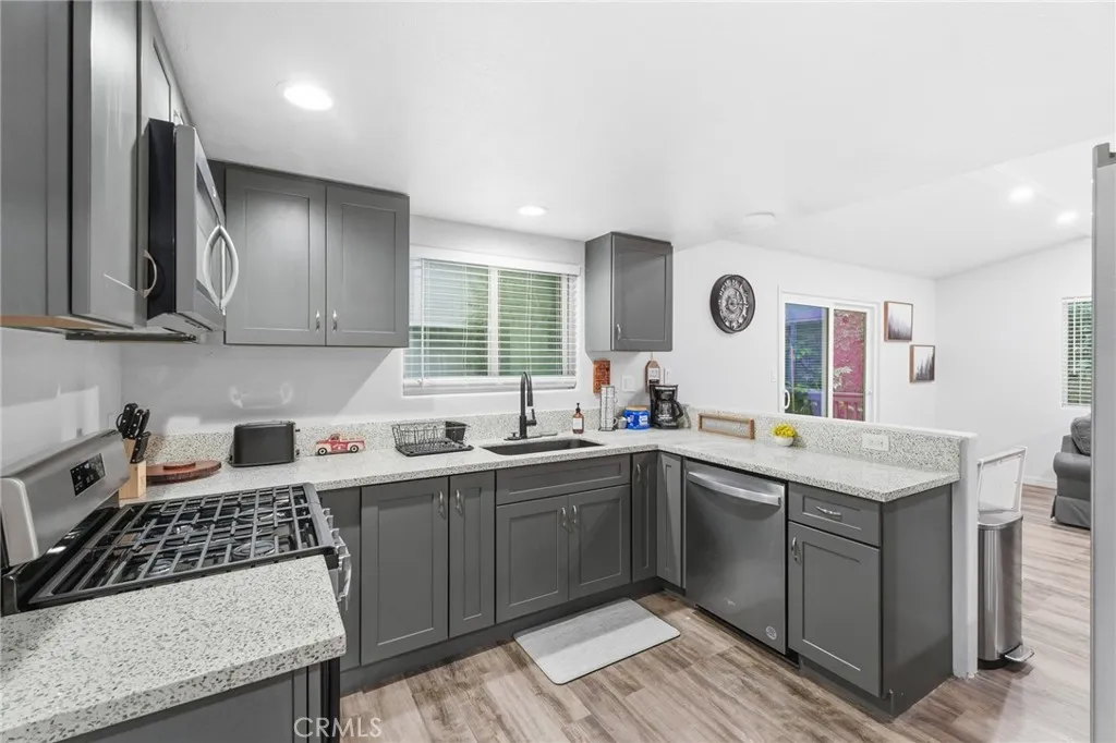 Additional image 44 of 24082 Altdorf Drive, Crestline, CA 92325