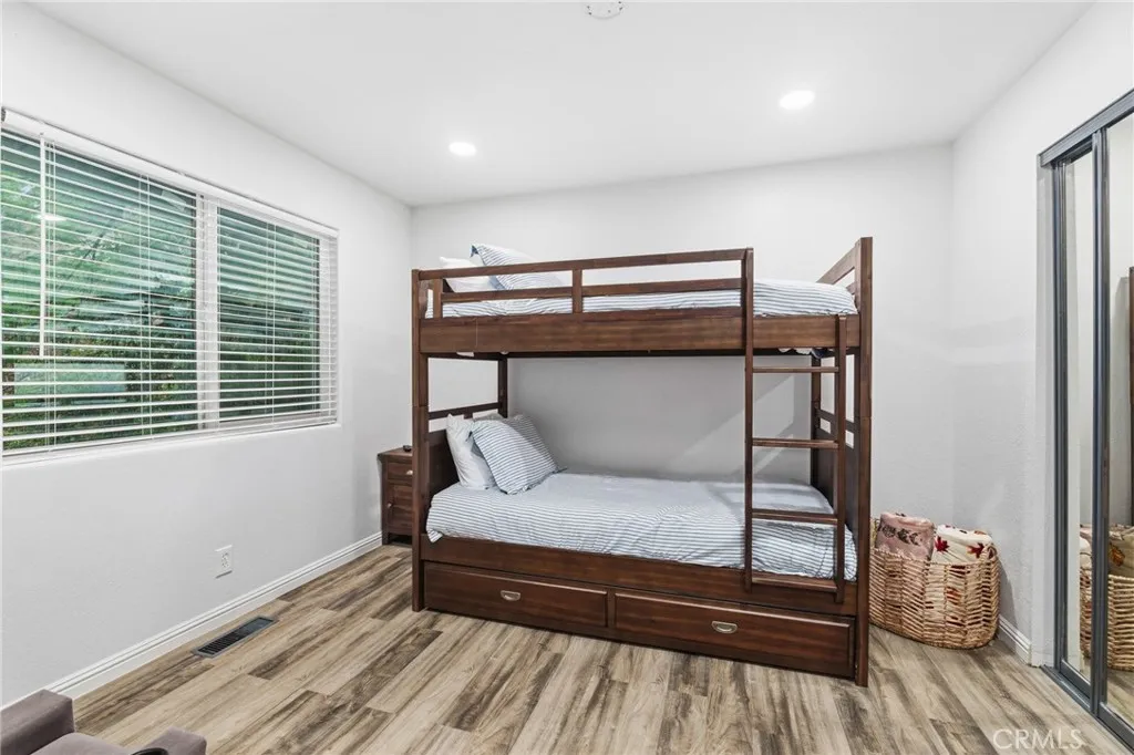 Additional image 21 of 24082 Altdorf Drive, Crestline, CA 92325