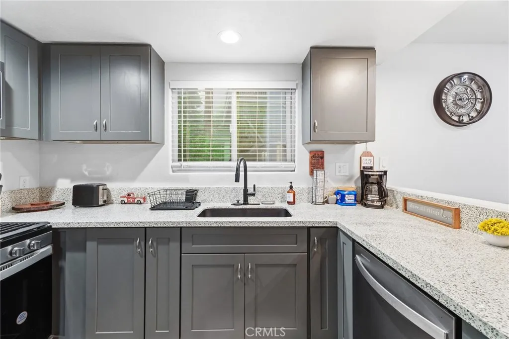 Additional image 43 of 24082 Altdorf Drive, Crestline, CA 92325