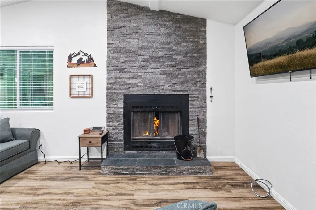 Additional image 6 of 24082 Altdorf Drive, Crestline, CA 92325
