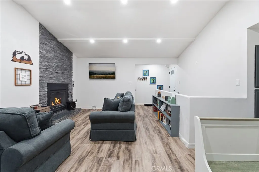 Additional image 5 of 24082 Altdorf Drive, Crestline, CA 92325