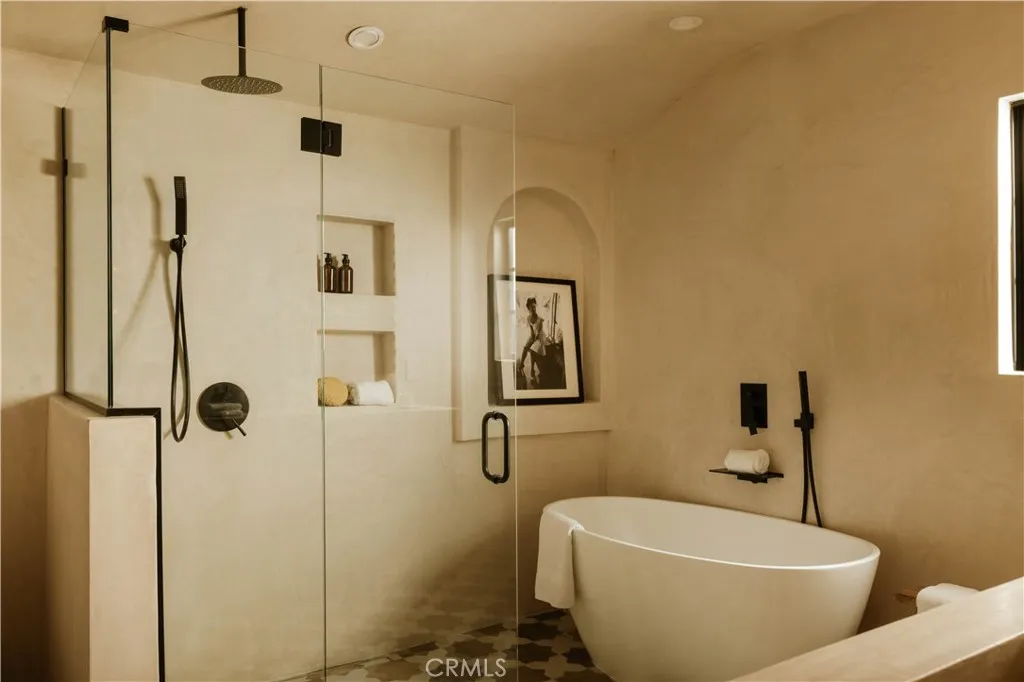 Additional image 76 of 17930 Karen Drive, Encino, CA 91316