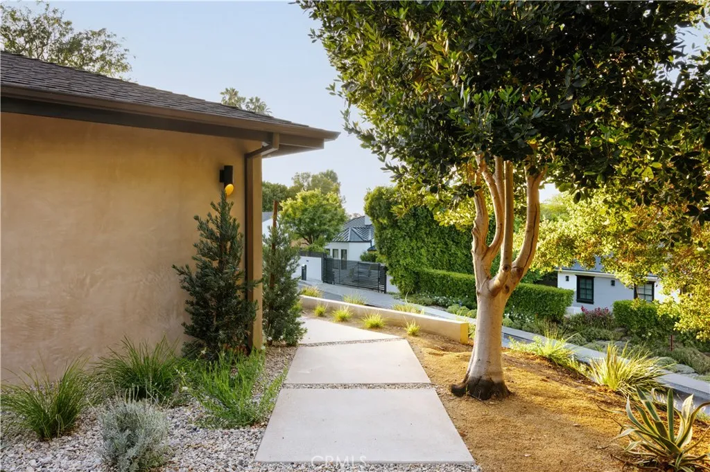 Additional image 82 of 17930 Karen Drive, Encino, CA 91316