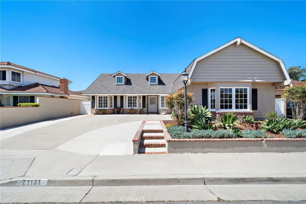 Additional image 3 of 21191 Binghampton Cir, Huntington Beach, CA 92646