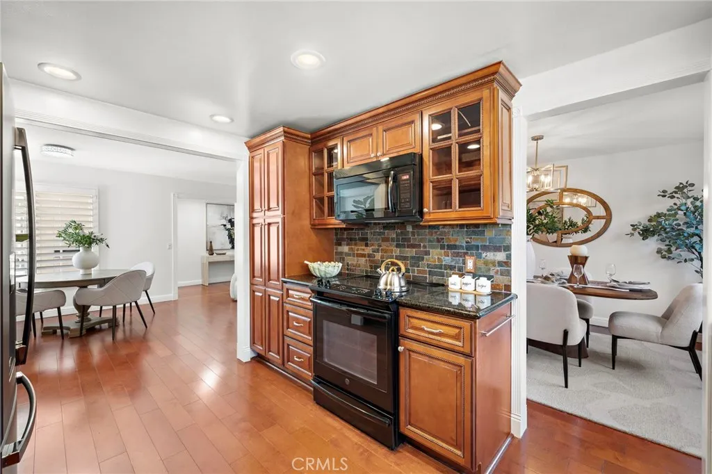 Additional image 8 of 21191 Binghampton Cir, Huntington Beach, CA 92646
