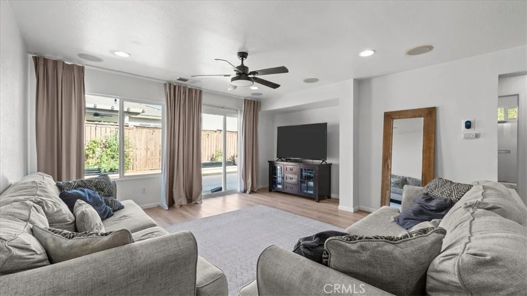 3287 El Nido Ave, Perris, CA 92571 photo 5