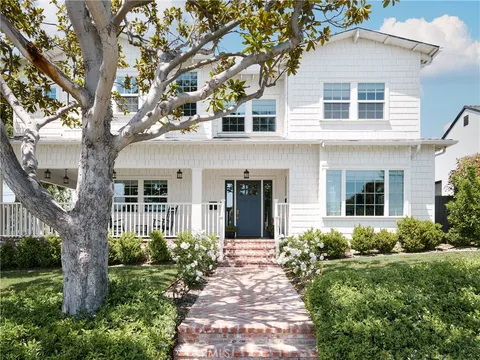6443 W 81st Street, Los Angeles, CA MLS: SB25112441