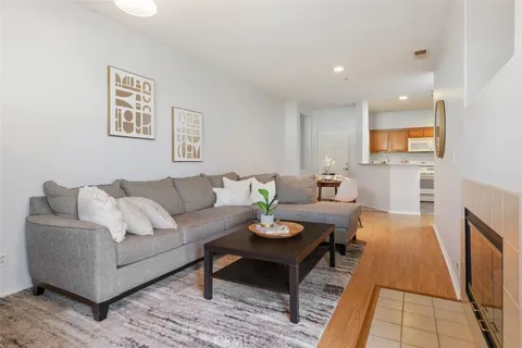 26426 Arboretum Way Unit 806, Murrieta, CA MLS: OC24240943