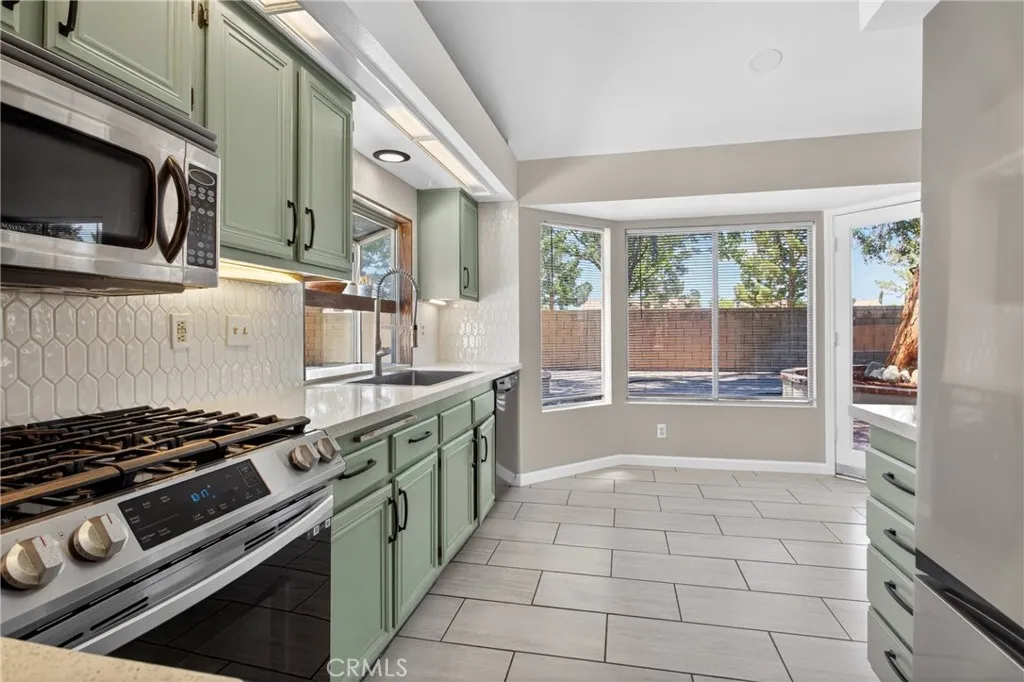 Additional image 43 of 38617 Palms Pl, Palmdale, CA 93552