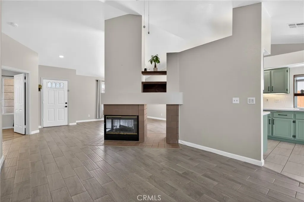 Additional image 9 of 38617 Palms Pl, Palmdale, CA 93552