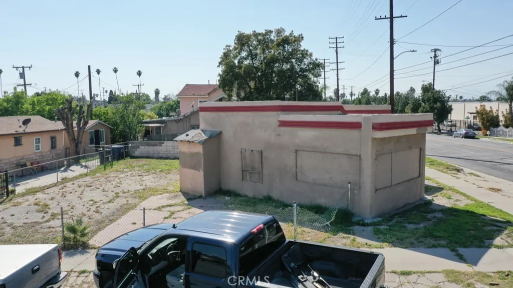 Additional image 16 of 1003 W Rialto Avenue, San Bernardino, CA 92410