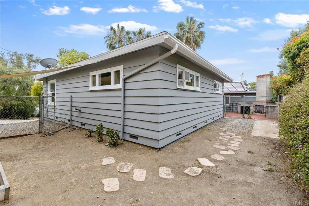 Additional image 14 of 139 Hillside, Vista, CA 92084